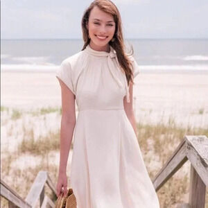 Gal Meets Glam Aimee Dress Women's 6